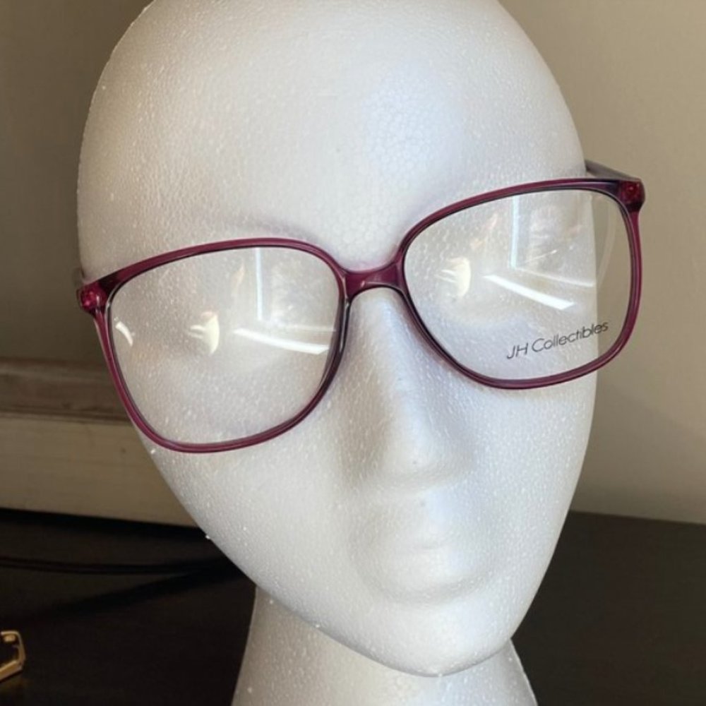 Cute Retro VINTAGE NEVER WORN Rx Frames!